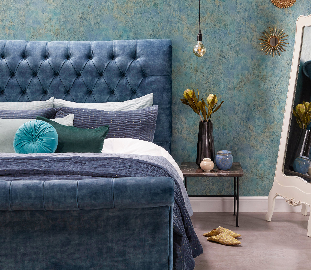 Bed Frame Double - Windsor Scroll Bed 3